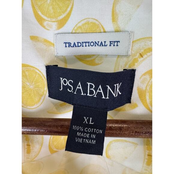 Jos A Bank Men’s XL Camp Shirt Lemon Print Button Down Short Sleeve Cotton NEW - Picture 2 of 7